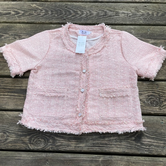 Top: Women's Classic Pink Tweed Button Down Vest with Pearl Buttons - Picture 6 of 13